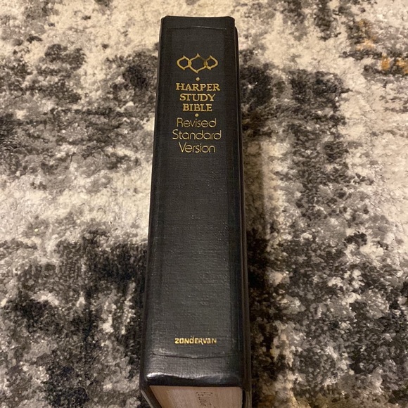 RSV Harper Study Bible Hardback Preowned - Picture 2 of 10